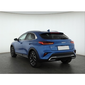 Kia   Hatchback 2023,  1.5 benzyna, automat - Na sprzedaż za 82 999 zł - Piaseczno - zdjęcie 5
