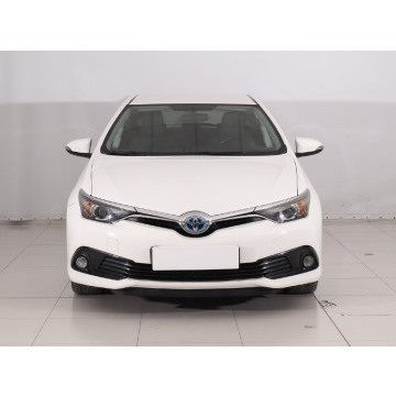 Toyota Auris  Hatchback 2016,  1.8 benzyna, automat - Na sprzedaż za 46 999 zł - Psary - zdjęcie 2