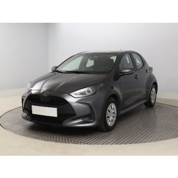 Toyota Yaris  Hatchback 2024,  1.5 benzyna - Na sprzedaż za 69 999 zł - Bielany Wrocławskie - zdjęcie 3