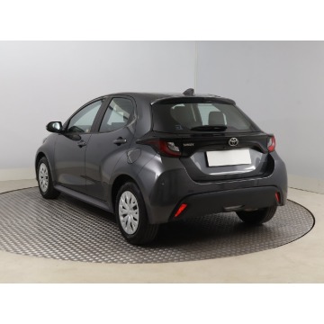 Toyota Yaris  Hatchback 2024,  1.5 benzyna - Na sprzedaż za 69 999 zł - Bielany Wrocławskie - zdjęcie 5