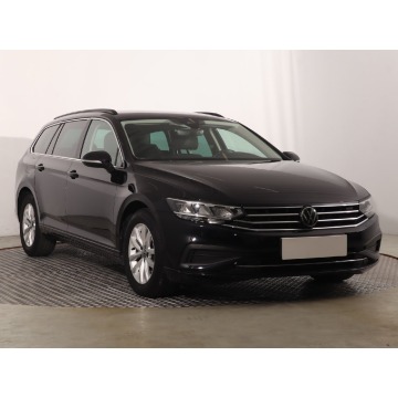 VW Passat 2.0 TDI (150KM), 2022
