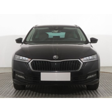 Skoda Octavia  Kombi 2023,  2.0 diesel, automat - Na sprzedaż za 77 999 zł - Katowice - zdjęcie 2