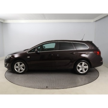 Opel Astra  Kombi 2014,  2.0 diesel, automat - Na sprzedaż za 24 999 zł - Bielany Wrocławskie - zdjęcie 4