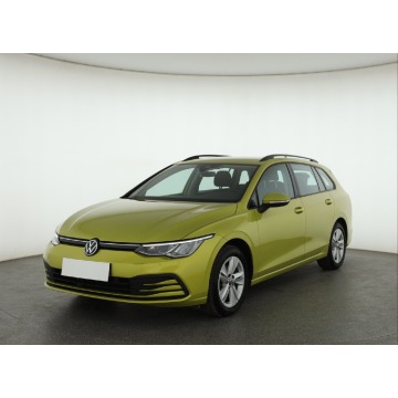 Volkswagen Golf  Kombi 2021,  1.5 benzyna - Na sprzedaż za 71 999 zł - Piaseczno - zdjęcie 3