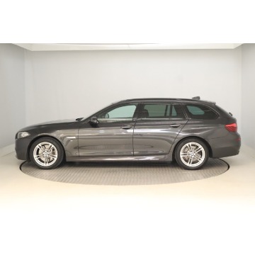 BMW Seria 5  Kombi 2014,  2.0 diesel, automat - Na sprzedaż za 54 499 zł - Zabrze - zdjęcie 4