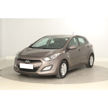 Hyundai i30  Hatchback 2014,  1.4 benzyna - Na sprzedaż za 27 999 zł - Zabrze - zdjęcie 3
