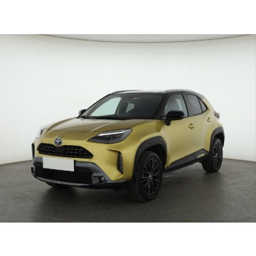Toyota Yaris  SUV 2021,  1.5 benzyna, automat - Na sprzedaż za 96 999 zł - Piaseczno - zdjęcie 3
