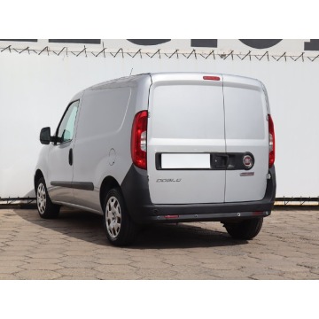 Fiat Doblo  Pick-up 2017,  1.4 benzyna+LPG - Na sprzedaż za 35 999 zł - Łódź - zdjęcie 5