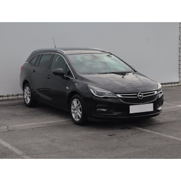 Opel Astra 1.4 T (125KM), 2017