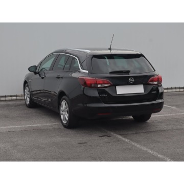 Opel Astra  Kombi 2017,  1.4 benzyna - Na sprzedaż za 33 999 zł - Lublin - zdjęcie 5