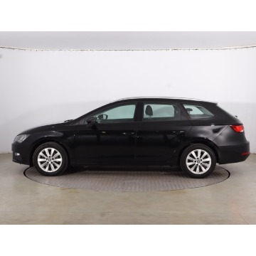 Seat Leon  Kombi 2017,  1.4 benzyna - Na sprzedaż za 46 999 zł - Kędzierzyn-Koźle - zdjęcie 4