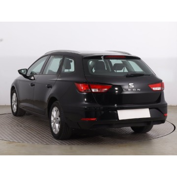 Seat Leon  Kombi 2017,  1.4 benzyna - Na sprzedaż za 46 999 zł - Kędzierzyn-Koźle - zdjęcie 5