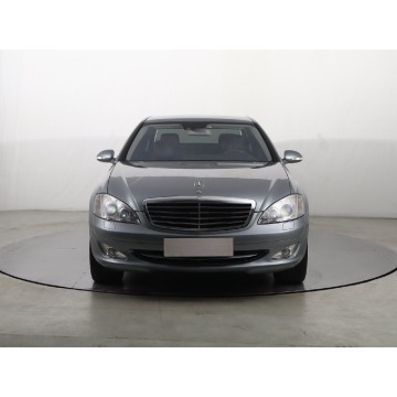 Mercedes - Benz S-klasa  Liftback 2007,  5.5 benzyna, automat - Na sprzedaż za 48 499 zł - Katowice - zdjęcie 2