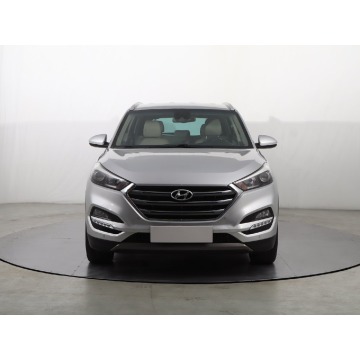 Hyundai Tucson  SUV 2016,  1.7 diesel, automat - Na sprzedaż za 45 999 zł - Katowice - zdjęcie 2