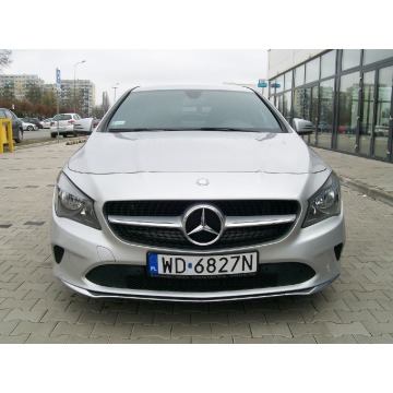 Sprzedam Mercedesa CLA 1,6 kombi rok prod. 2016 benzyna