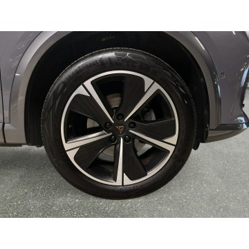 Cupra Formentor  SUV 2022,  1.5 benzyna, automat - Na sprzedaż za 99 900 zł - Warszawa - zdjęcie 10