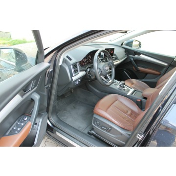 Audi Q5  SUV 2019,  2.0 diesel, automat - Na sprzedaż za 99 800 zł - Zambrów - zdjęcie 6