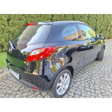 Mazda 2  Hatchback 2009,  1.3 benzyna - Na sprzedaż za 11 400 zł - Siewierz - zdjęcie 4