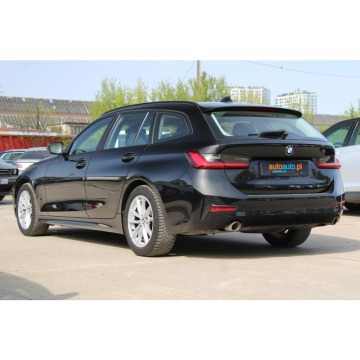 BMW Seria 3  Kombi 2021,  2.0 diesel, automat - Na sprzedaż za 99 999 zł - Warszawa - zdjęcie 3