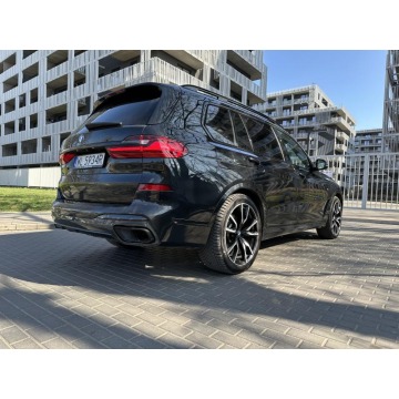 BMW   Terenowy 2021,  3.0 diesel, automat - Na sprzedaż za 324 599 zł - Warszawa - zdjęcie 3