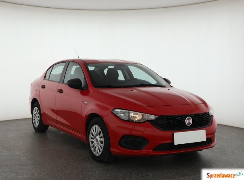 Fiat Tipo  Liftback 2019,  1.4 benzyna - Na sprzedaż za 28 499 zł - Bielany Wrocławskie