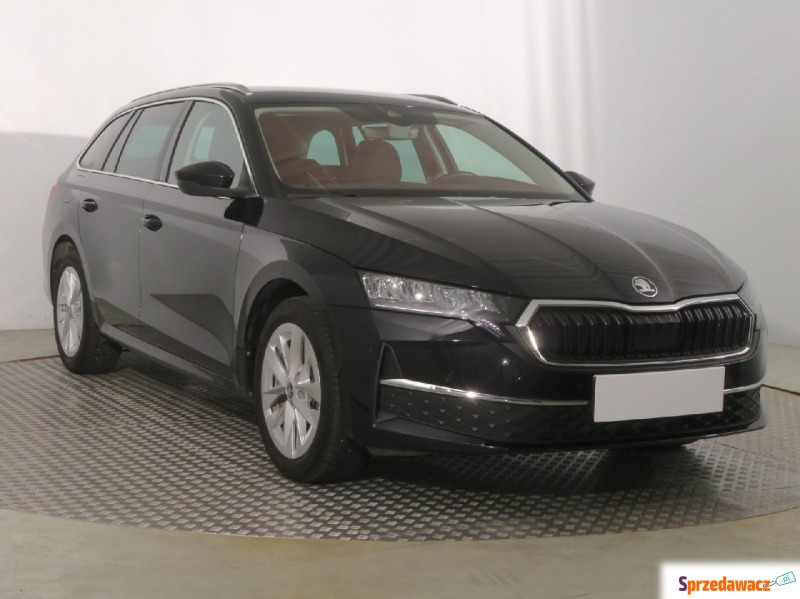 Skoda Octavia  Kombi 2025,  1.5 benzyna, automat - Na sprzedaż za 107 999 zł - Katowice