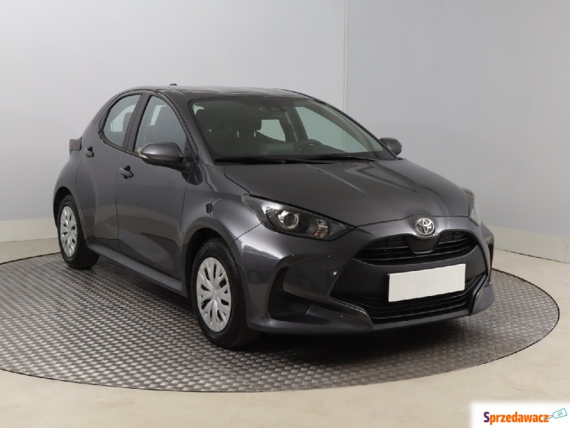 Toyota Yaris  Hatchback 2024,  1.5 benzyna - Na sprzedaż za 69 999 zł - Bielany Wrocławskie