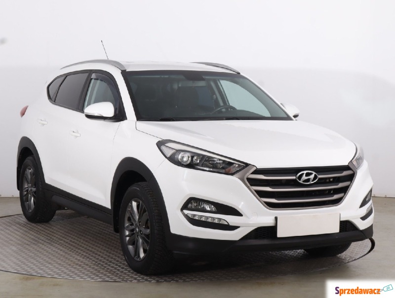 Hyundai Tucson  SUV 2016,  1.6 benzyna - Na sprzedaż za 59 999 zł - Skierniewice