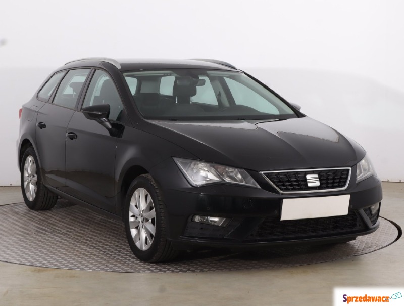 Seat Leon  Kombi 2017,  1.4 benzyna - Na sprzedaż za 46 999 zł - Kędzierzyn-Koźle