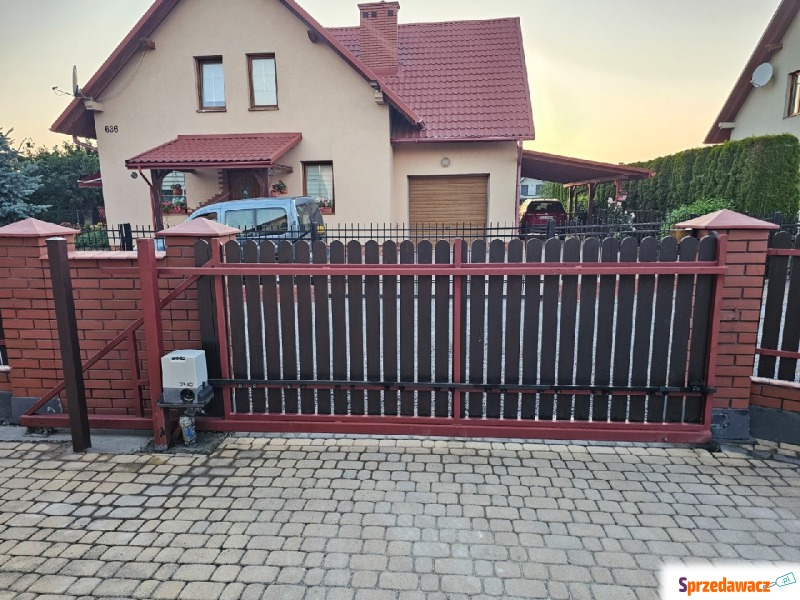 Sprzedam używaną bramę przesuwna - Pozostałe artykuły do... - Rozbórz