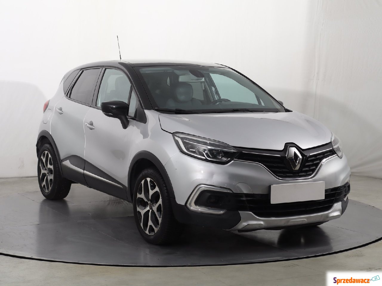 Renault Captur 0.9 TCe (90KM),...