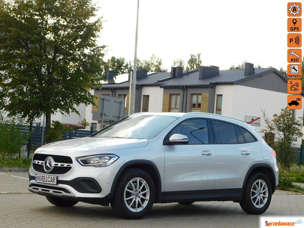 Mercedes - Benz GLA-klasa 2022