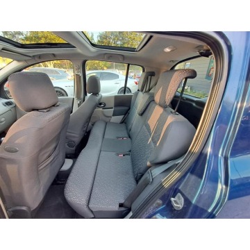 Renault Modus  Hatchback 2005,  1.6 benzyna - Na sprzedaż za 4 900,00 zł - Warszawa - zdjęcie 8