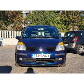 Renault Modus  Hatchback 2005,  1.6 benzyna - Na sprzedaż za 4 900,00 zł - Warszawa - zdjęcie 2