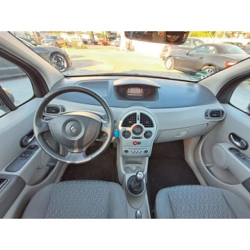 Renault Modus  Hatchback 2005,  1.6 benzyna - Na sprzedaż za 4 900,00 zł - Warszawa - zdjęcie 4
