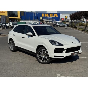 Porsche Cayenne 2019,  3.0 benzyna, automat - Na sprzedaż za 165 800 zł - Janki - zdjęcie 4