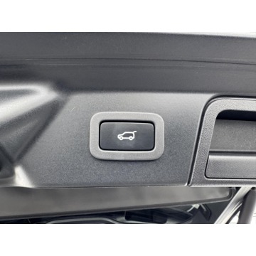 Rover  2018,  3.0 diesel, automat - Na sprzedaż za 133 700 zł - Janki - zdjęcie 3