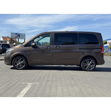 Mercedes - Benz V-klasa 2017,  2.1 diesel - Na sprzedaż za 142 700 zł - Janki - zdjęcie 6