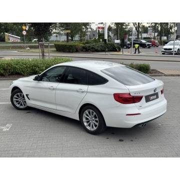 BMW Seria 3 2018,  2.0 benzyna, automat - Na sprzedaż za 64 700 zł - Janki - zdjęcie 4