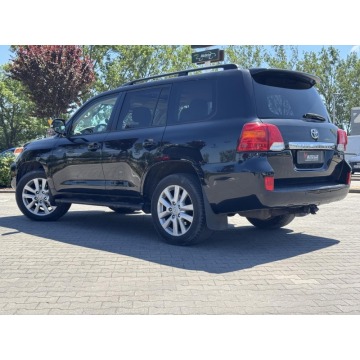 Toyota Land Cruiser 2013,  4.5 diesel, automat - Na sprzedaż za 121 700 zł - Janki - zdjęcie 8