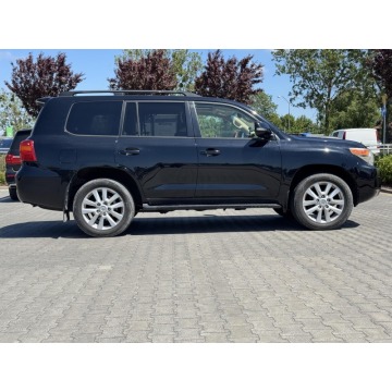 Toyota Land Cruiser 2013,  4.5 diesel, automat - Na sprzedaż za 121 700 zł - Janki - zdjęcie 2