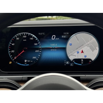 Mercedes - Benz GLE-klasa 2022,  2.0 benzyna, automat - Na sprzedaż za 222 800 zł - Janki - zdjęcie 2