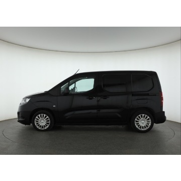 Toyota ProAce  Pick-up 2020,  1.5 diesel - Na sprzedaż za 41 999 zł - Katowice - zdjęcie 4