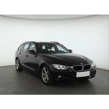 BMW 3 318 d (143KM), 2013