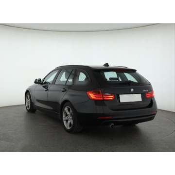 BMW Seria 3  Kombi 2013,  2.0 diesel - Na sprzedaż za 22 999 zł - Katowice - zdjęcie 6