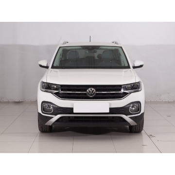 Volkswagen   SUV 2019,  1.0 benzyna - Na sprzedaż za 61 999 zł - Gdańsk - zdjęcie 2