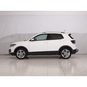 Volkswagen   SUV 2019,  1.0 benzyna - Na sprzedaż za 61 999 zł - Gdańsk - zdjęcie 4