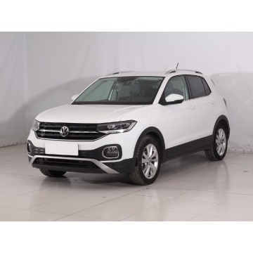 Volkswagen   SUV 2019,  1.0 benzyna - Na sprzedaż za 61 999 zł - Gdańsk - zdjęcie 3