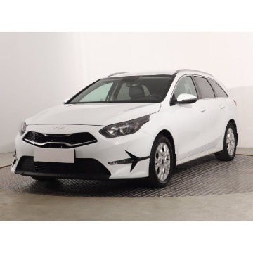 Kia Ceed  Kombi 2023,  1.5 benzyna - Na sprzedaż za 59 999 zł - Katowice - zdjęcie 3