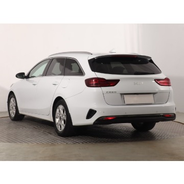 Kia Ceed  Kombi 2023,  1.5 benzyna - Na sprzedaż za 59 999 zł - Katowice - zdjęcie 5